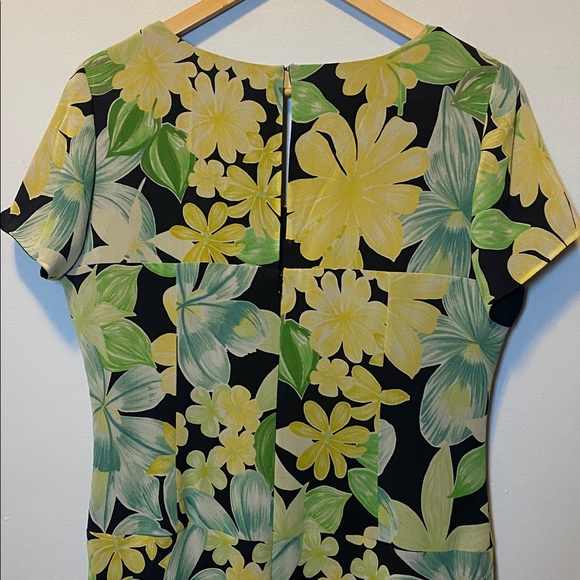 Talbots Pure Silk Floral Dress 12 Black Yellow Green Short Sleeve Lined Midi - Picture 11 of 15